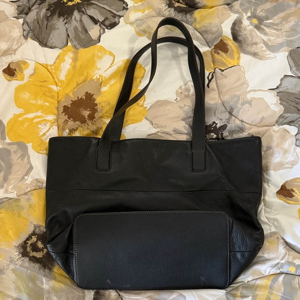 Fossil Black Pebbled Leather Tote - Picture 3 of 10